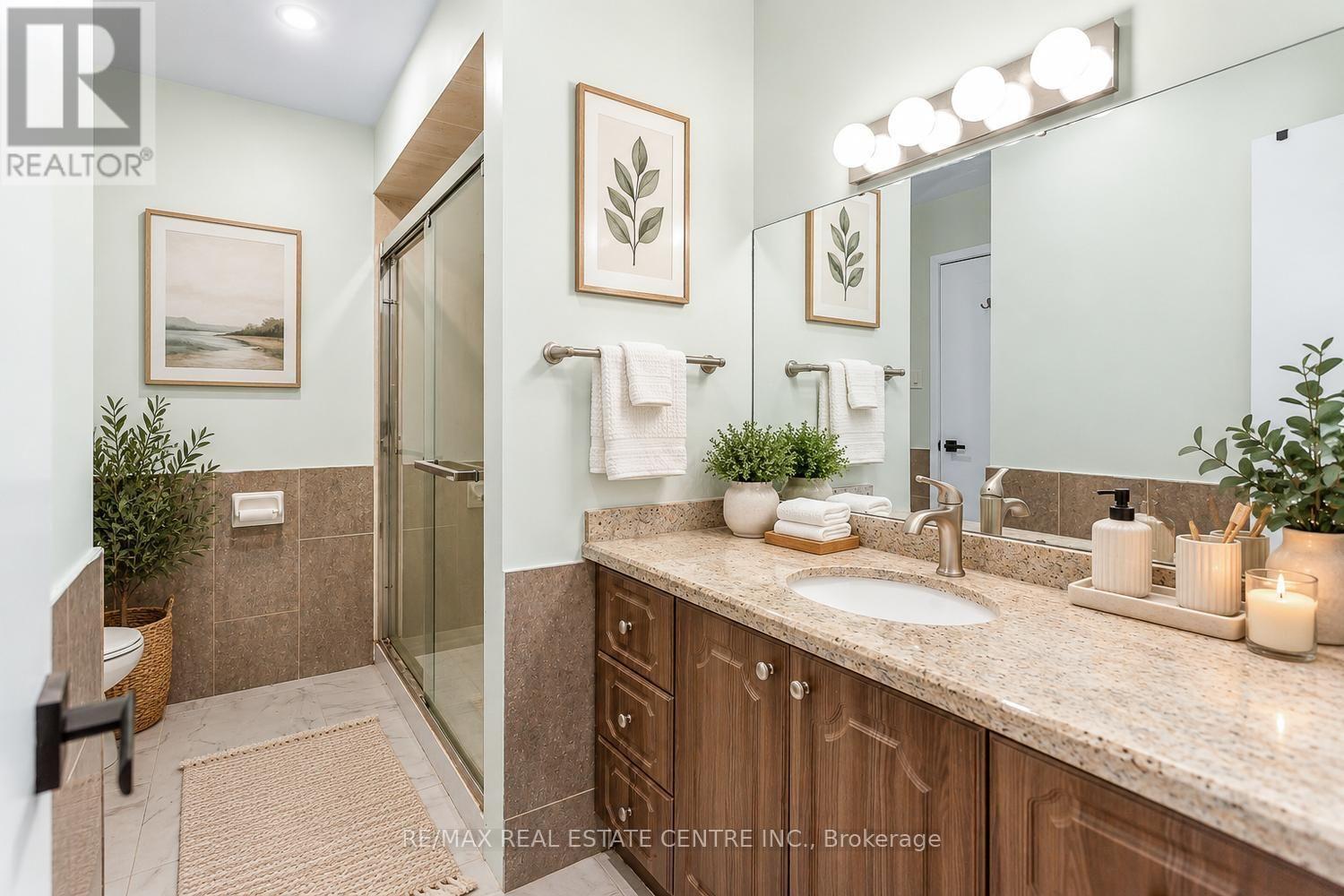 879 Consort Crescent, Mississauga, Ontario  L5C 1J8 - Photo 24 - W13822548