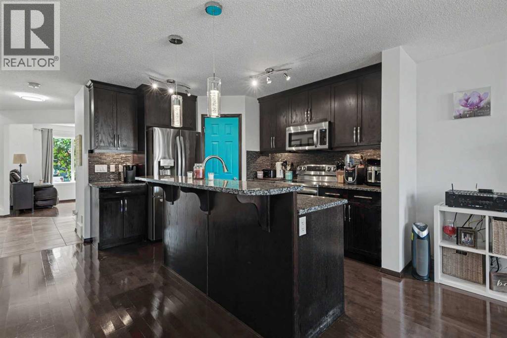 380 Cranberry Circle SE, Calgary, Alberta  T3M 0L8 - Photo 8 - A2343563