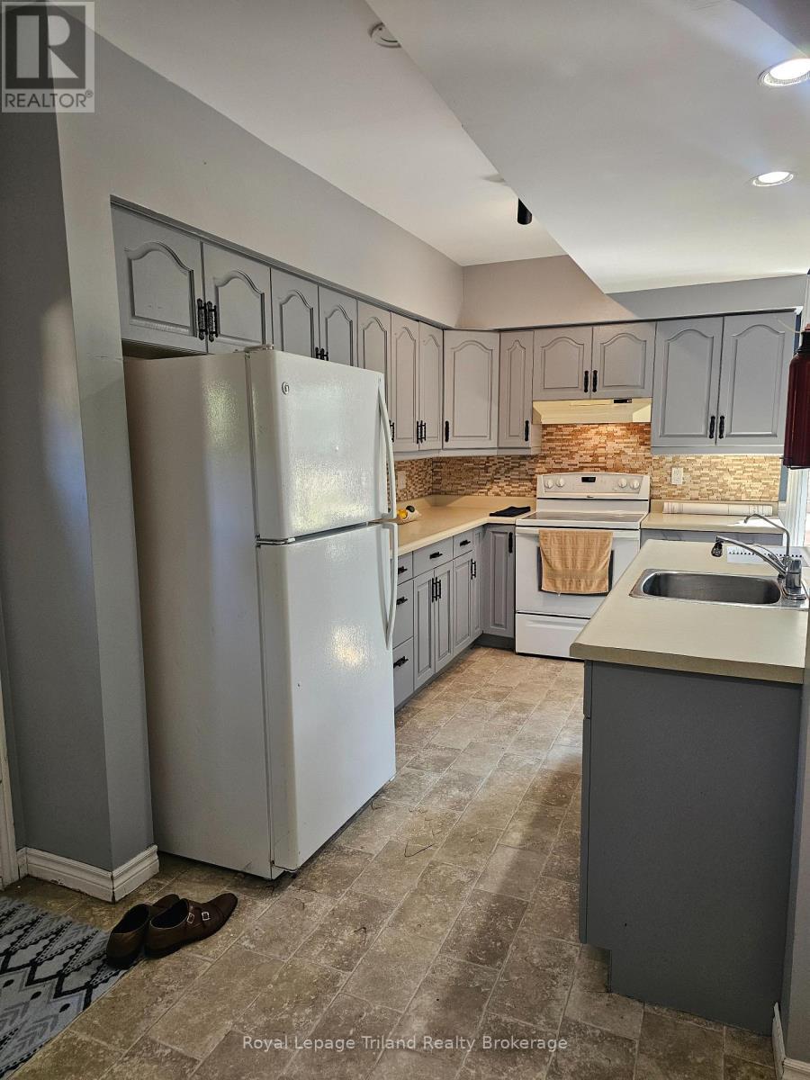 86 Victoria Street N, Woodstock, Ontario  N4S 6V3 - Photo 10 - X13616924