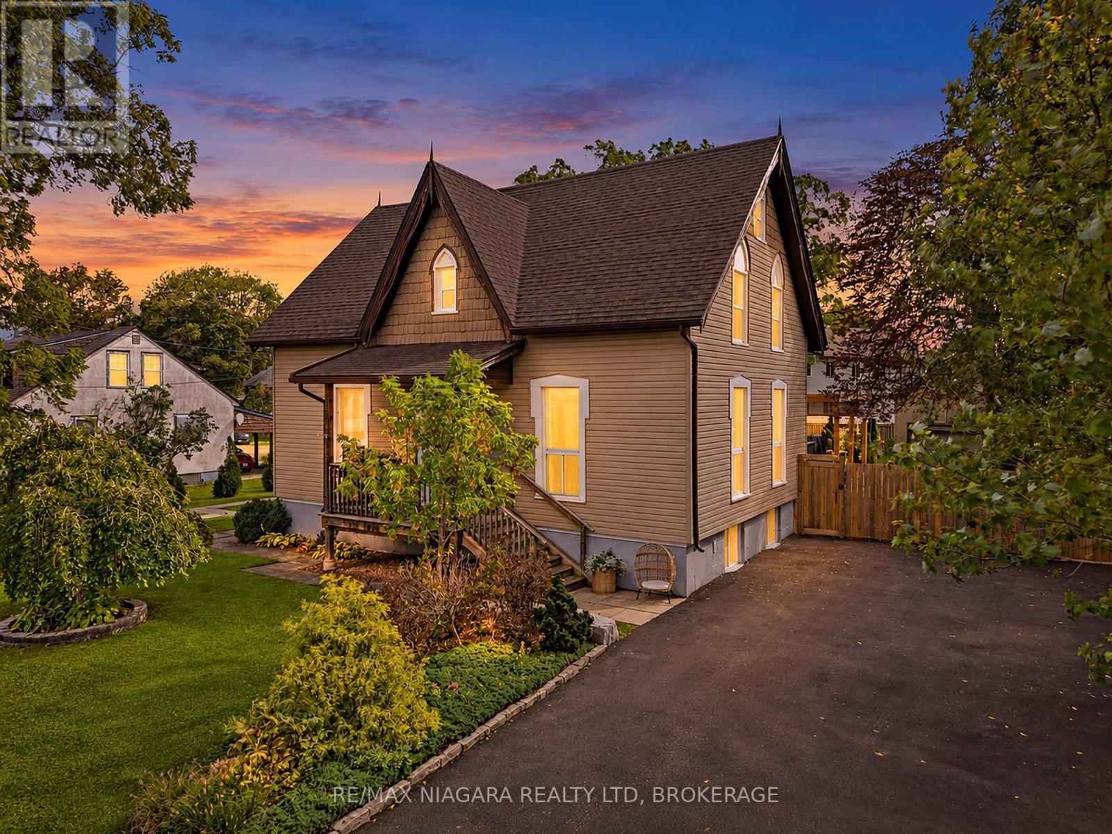 88 NEFF STREET, port colborne (main street), Ontario