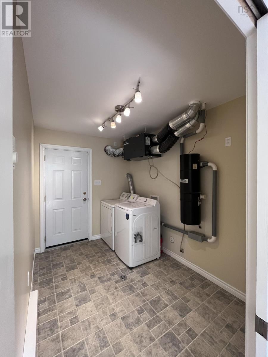586 West Porters Lake Road, Porters Lake, Nova Scotia  B3E 1K5 - Photo 24 - 202624305