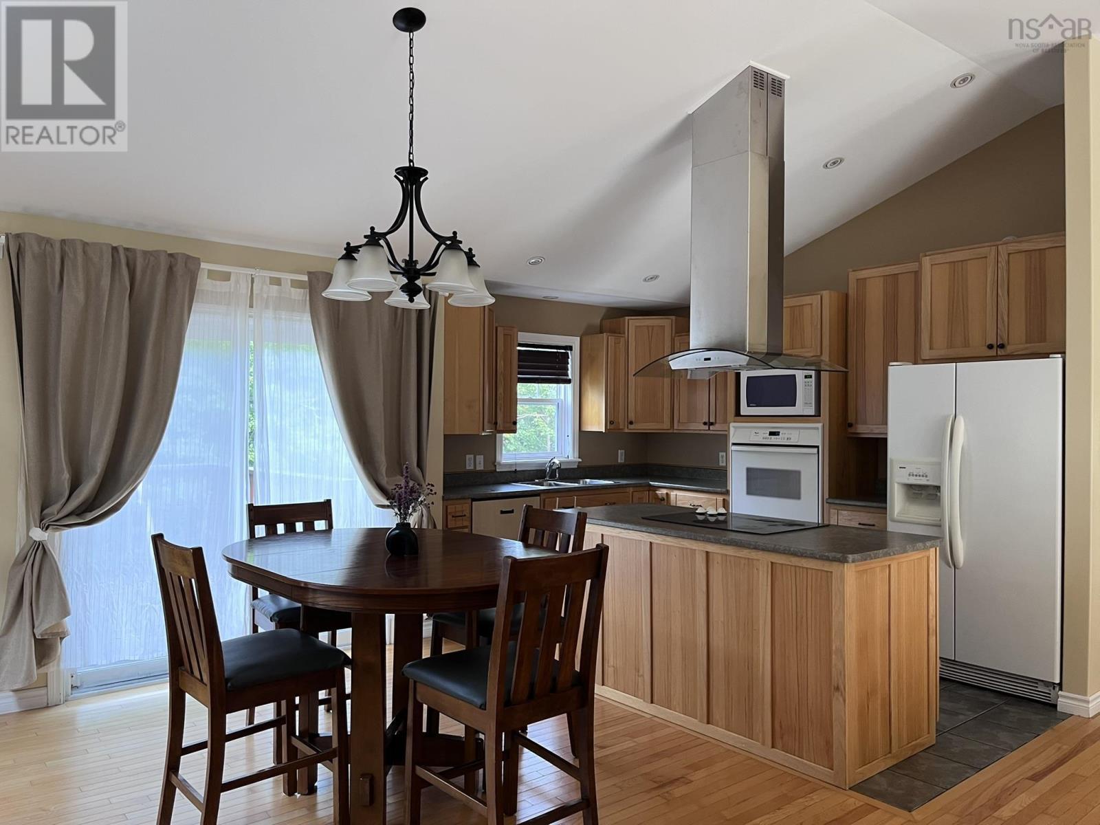 586 West Porters Lake Road, Porters Lake, Nova Scotia  B3E 1K5 - Photo 9 - 202624305