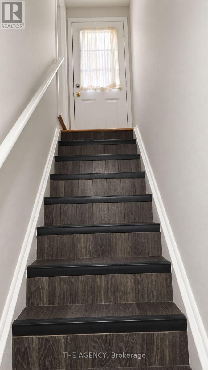Bsmt - 16 Bobcat Terrace, Toronto, Ontario  M1B 6G5 - Photo 2 - E13826782