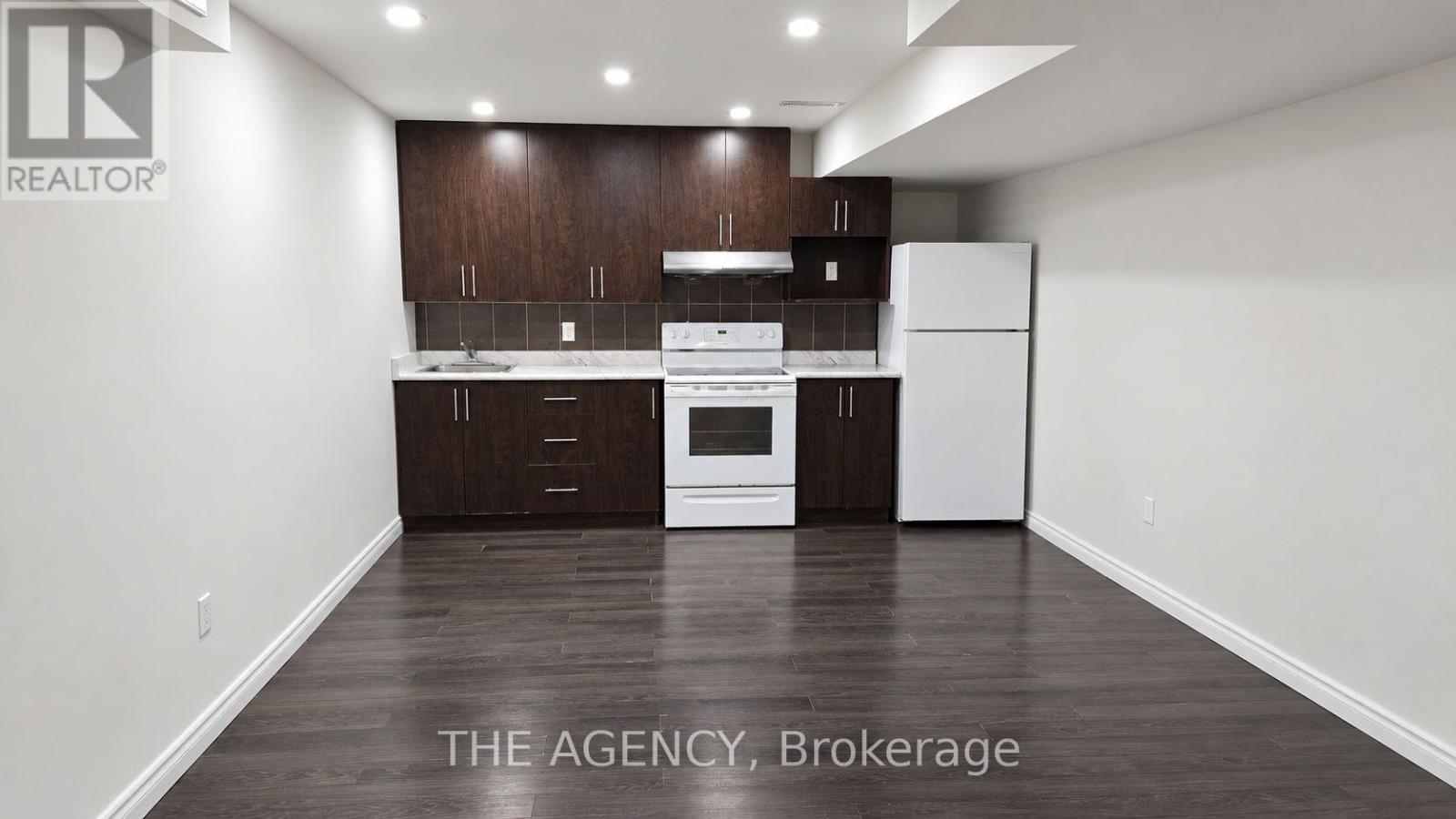 Bsmt - 16 Bobcat Terrace, Toronto, Ontario  M1B 6G5 - Photo 4 - E13826782