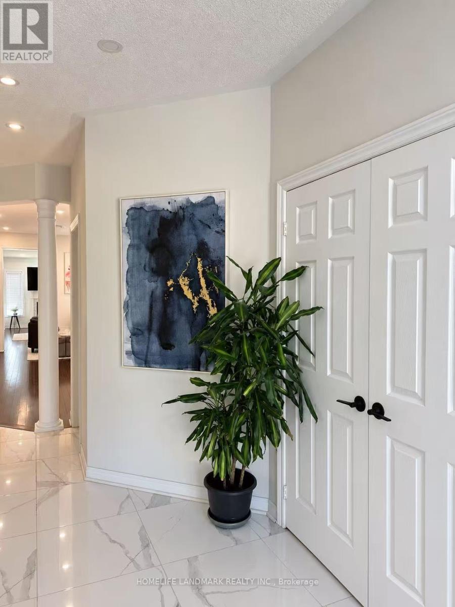 119 Maple Valley Road, Vaughan, Ontario  L6A 0X5 - Photo 2 - N13826804