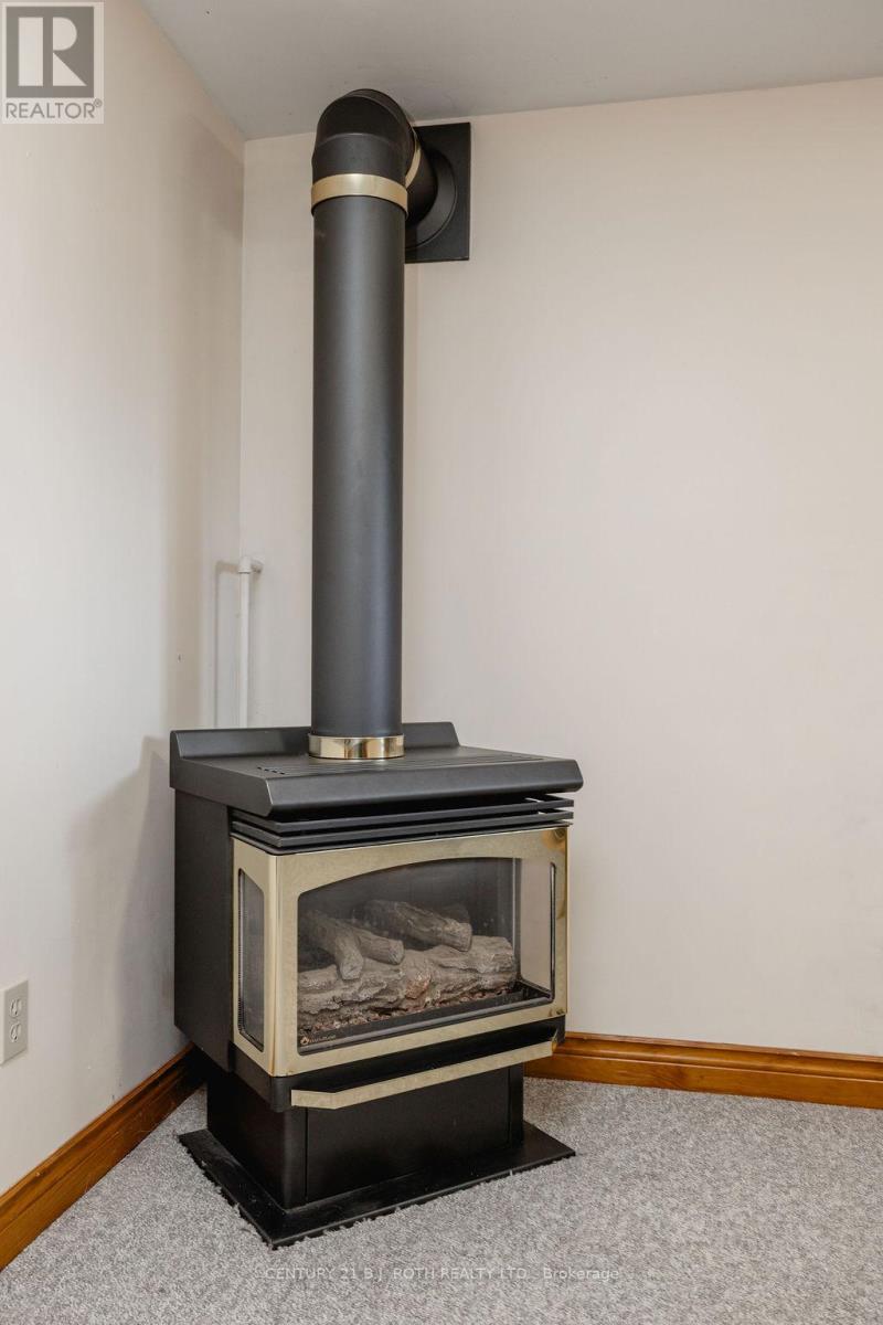 234 Oxford Street, Orillia, Ontario  L3V 1H7 - Photo 36 - S13826778