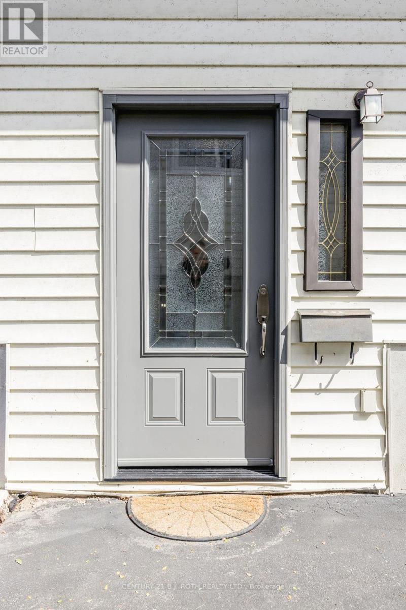 234 Oxford Street, Orillia, Ontario  L3V 1H7 - Photo 4 - S13826778