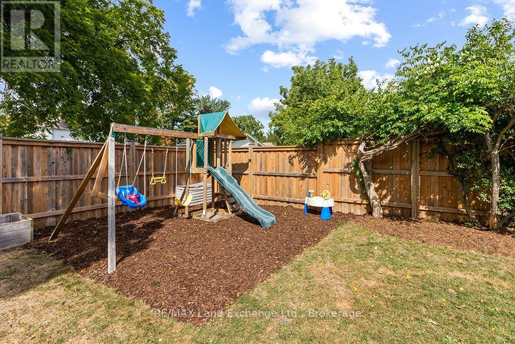 302 Bricker Street, Saugeen Shores, Ontario  N0H 2C1 - Photo 39 - X13826814