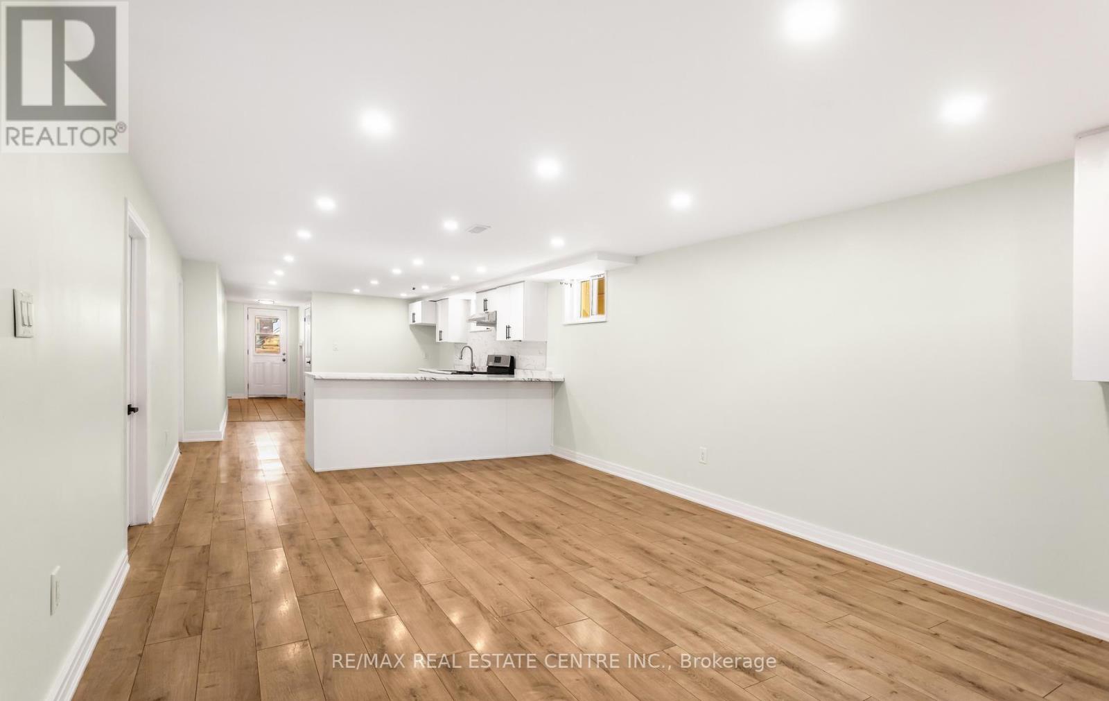 879 Consort Crescent, Mississauga, Ontario  L5C 1J8 - Photo 33 - W13822548