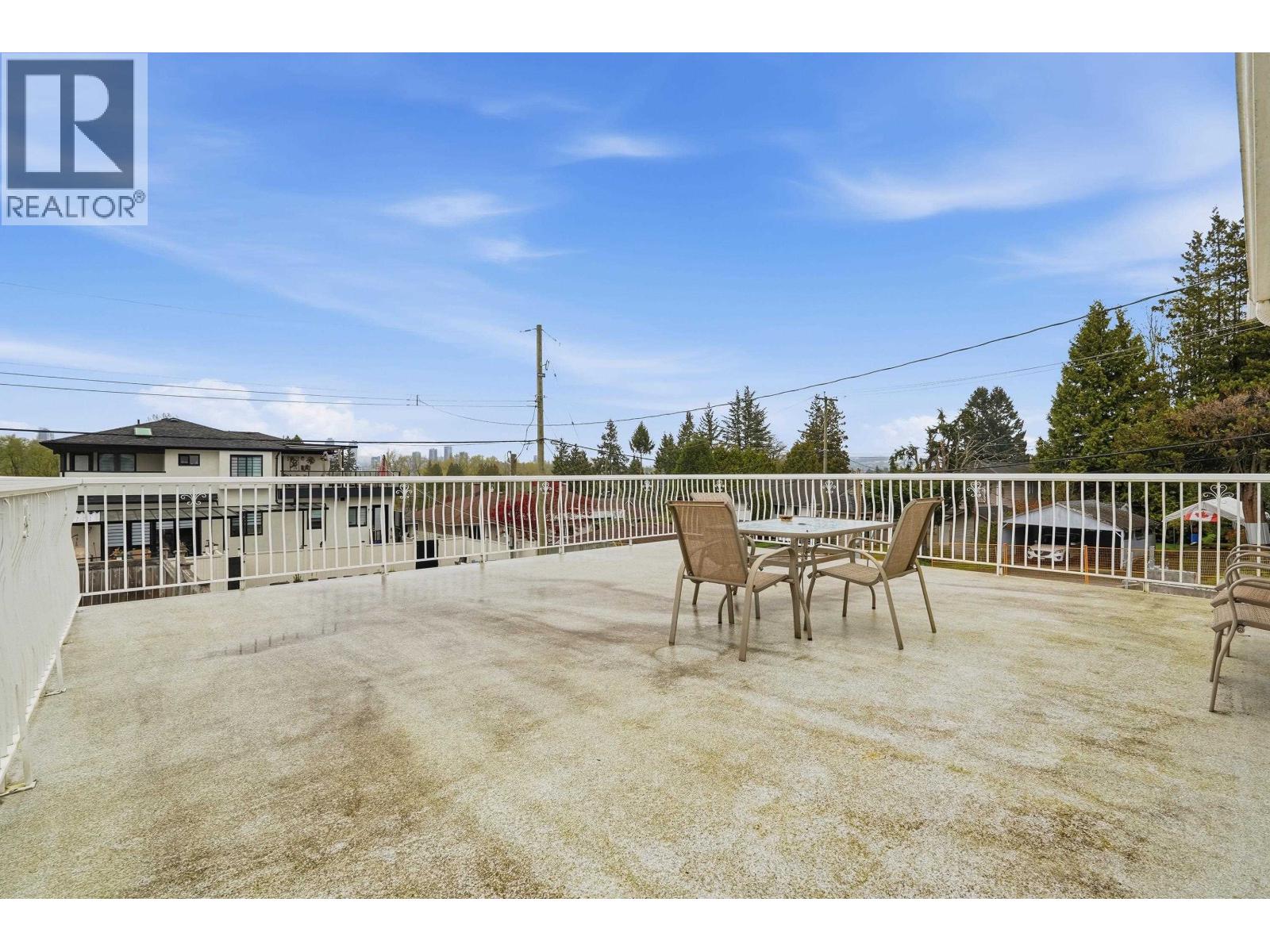4465 Price Crescent, Burnaby, British Columbia  V5G 2N5 - Photo 11 - R3169321