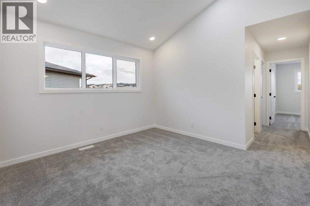 410 Carringvue Grove Nw, Calgary, Alberta  T3P 2L9 - Photo 18 - A2343642