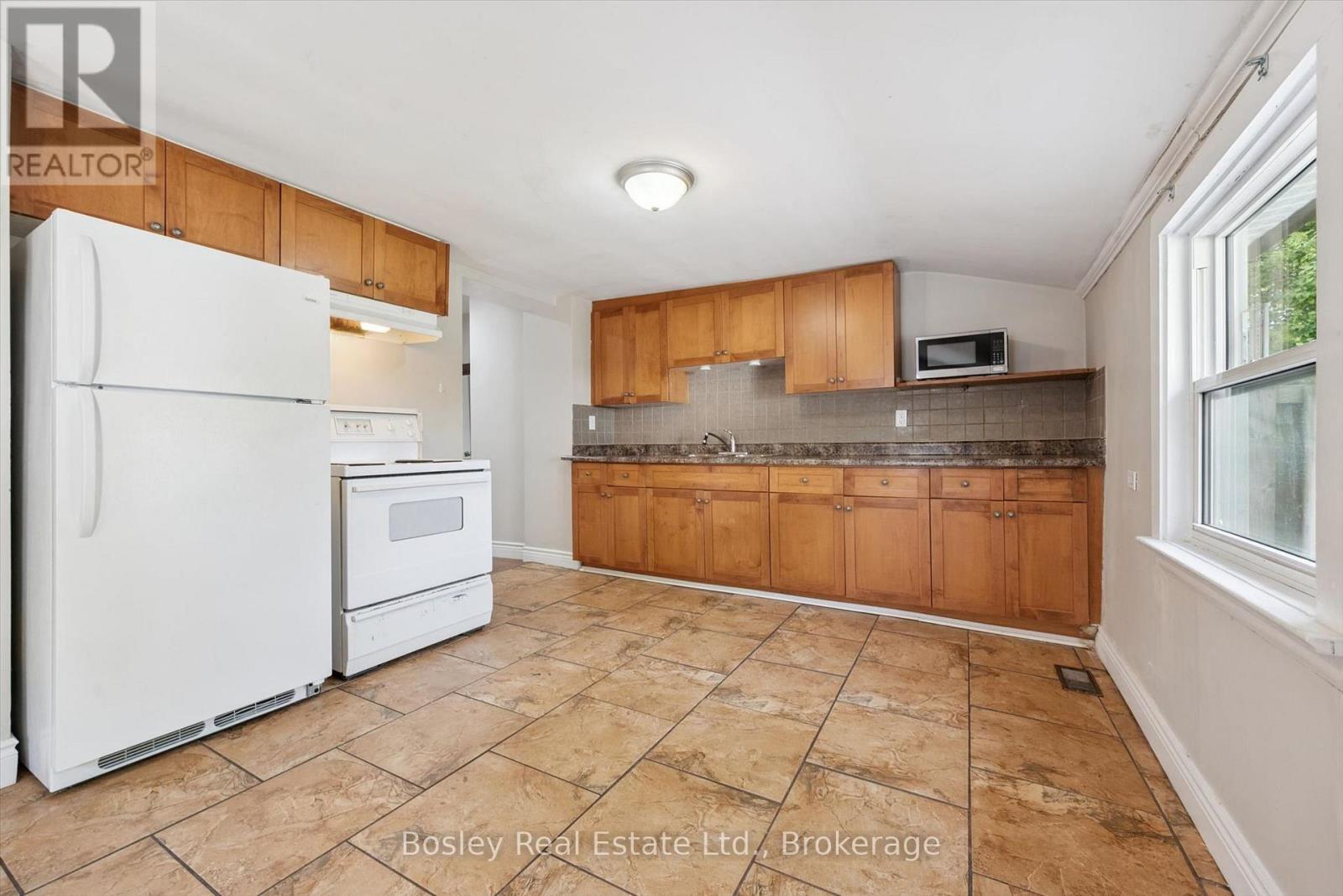 86 Alice Street, Guelph, Ontario  N1E 2Z8 - Photo 14 - X13821012