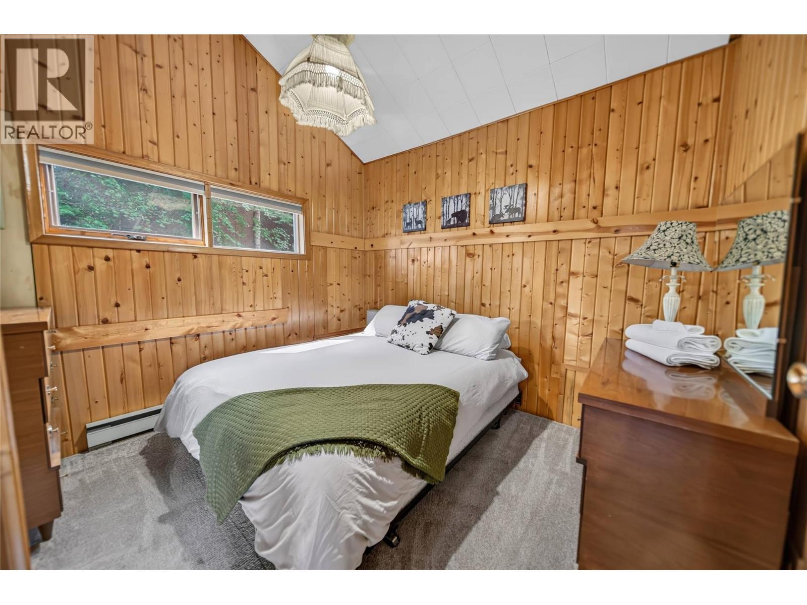 1249 Tie Lake Shore Road S, Jaffray, British Columbia V0B 1T0 - Photo 10 - 10401728