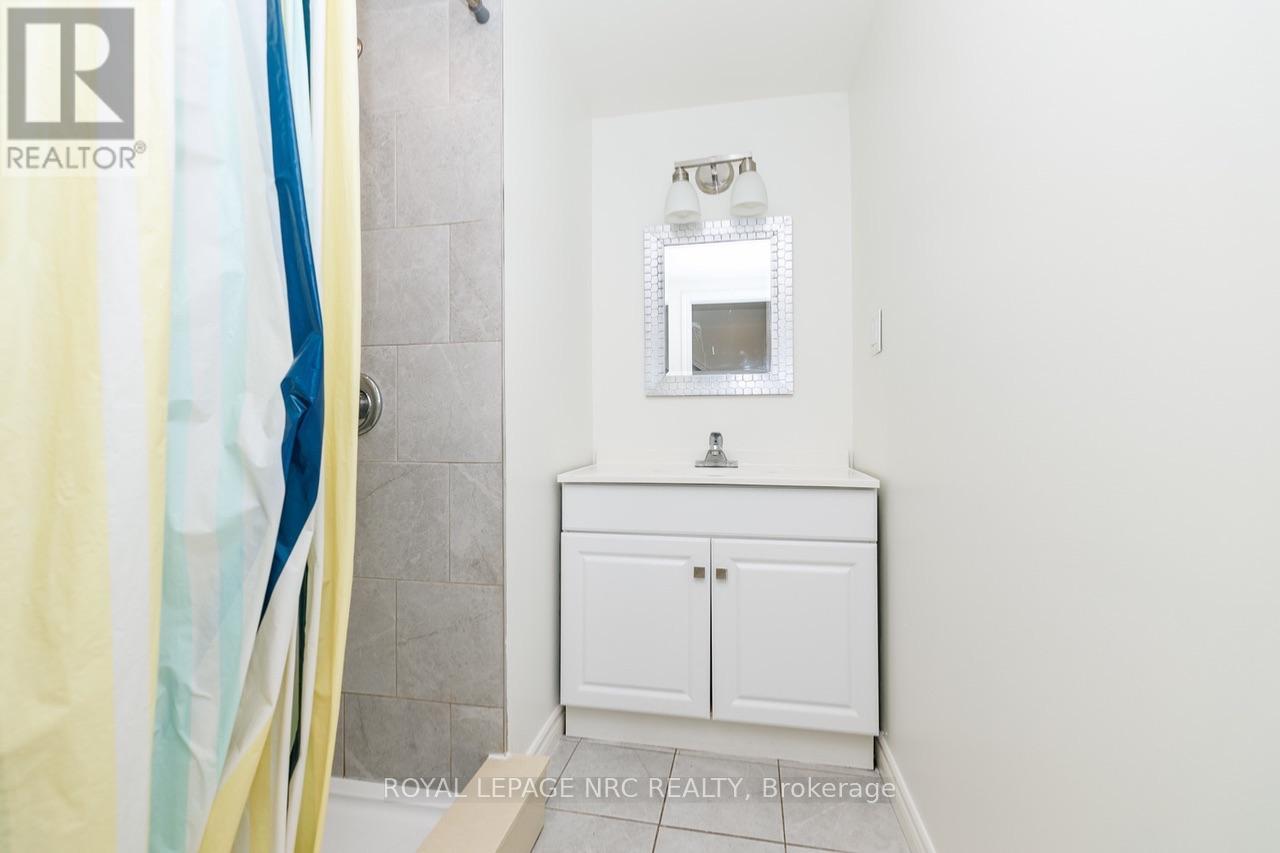 6437 Margaret Street, Niagara Falls, Ontario  L2G 2T6 - Photo 25 - X13826840