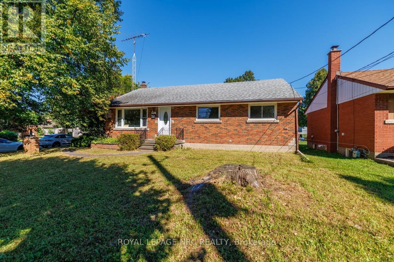6437 Margaret Street, Niagara Falls, Ontario  L2G 2T6 - Photo 4 - X13826840