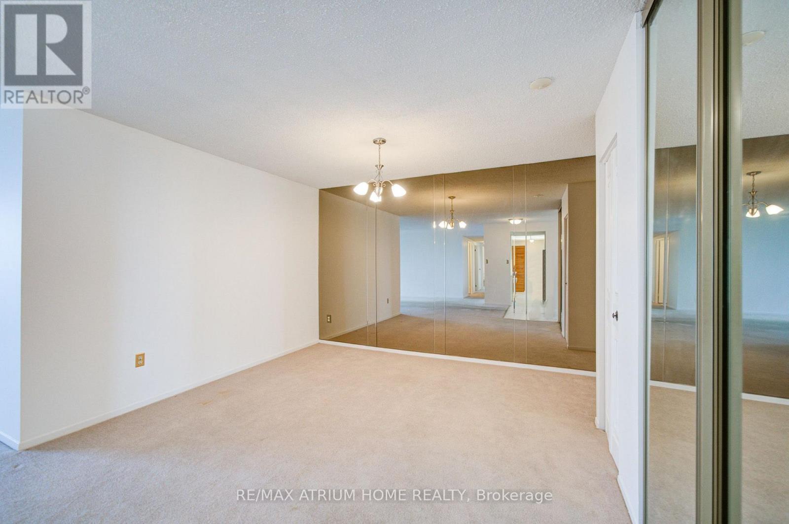 3131 Bridletowne Circle, Toronto, Ontario  M1W 2S9 - Photo 10 - E13826820