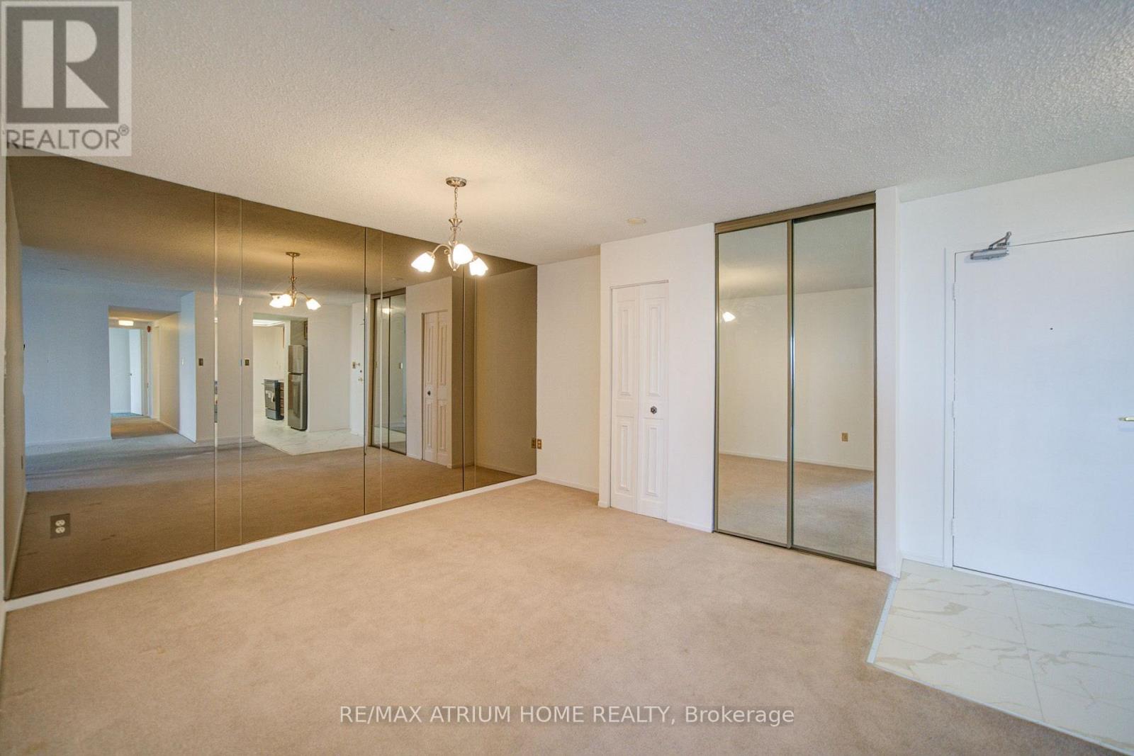 3131 Bridletowne Circle, Toronto, Ontario  M1W 2S9 - Photo 11 - E13826820