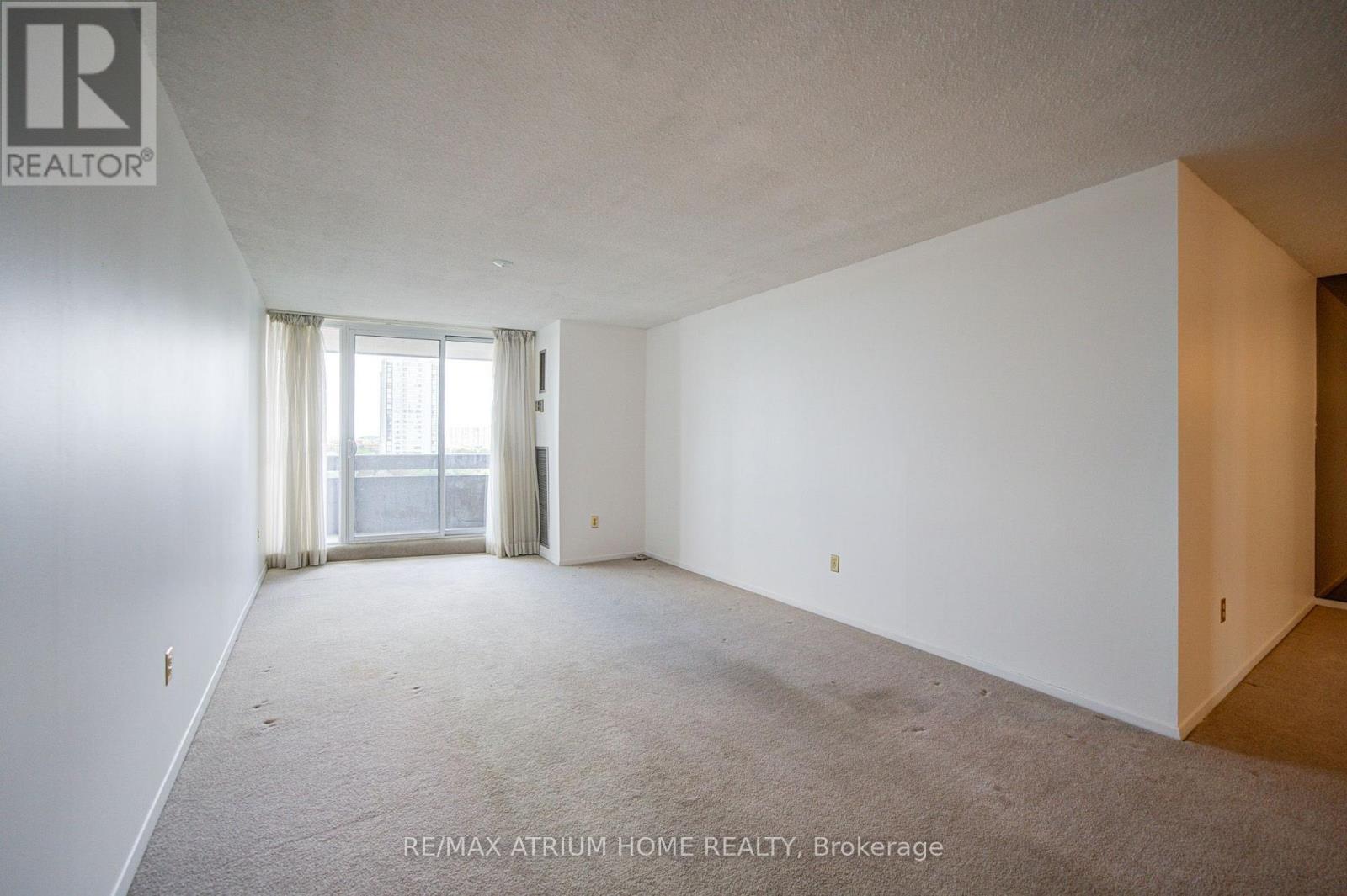 3131 Bridletowne Circle, Toronto, Ontario  M1W 2S9 - Photo 13 - E13826820