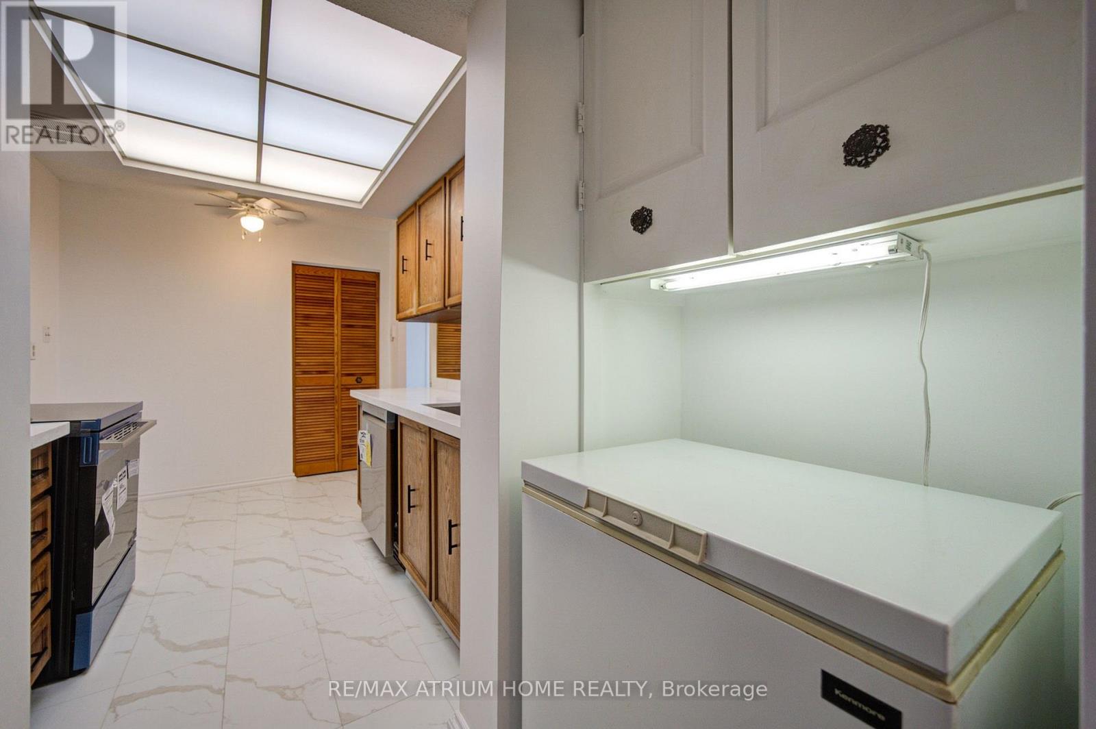 3131 Bridletowne Circle, Toronto, Ontario  M1W 2S9 - Photo 15 - E13826820