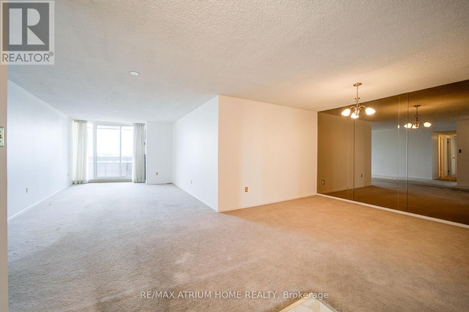 3131 Bridletowne Circle, Toronto, Ontario  M1W 2S9 - Photo 9 - E13826820