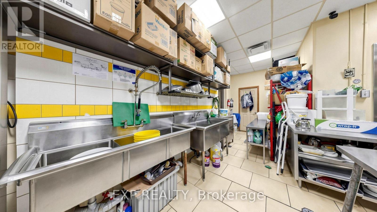 7 - 12960 Yonge Street, Richmond Hill, Ontario  L4E 3K2 - Photo 7 - N13610448