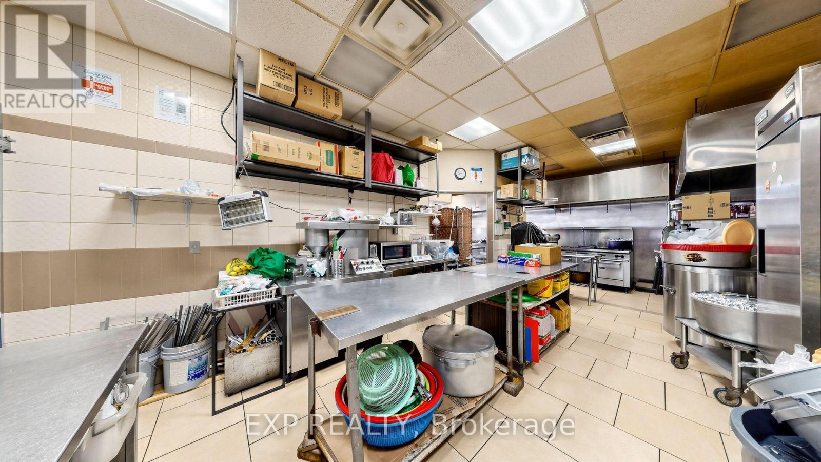 7 - 12960 Yonge Street, Richmond Hill, Ontario  L4E 3K2 - Photo 6 - N13610448