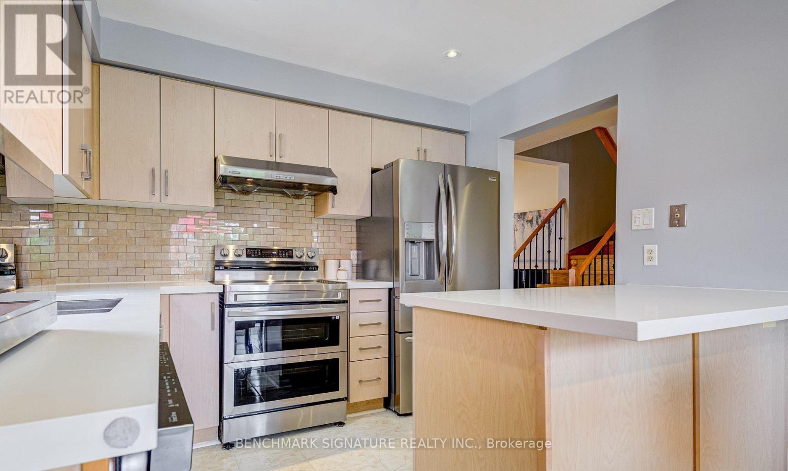 36 Twisted Oak Street, Brampton, Ontario  L6R 1T1 - Photo 18 - W13826844