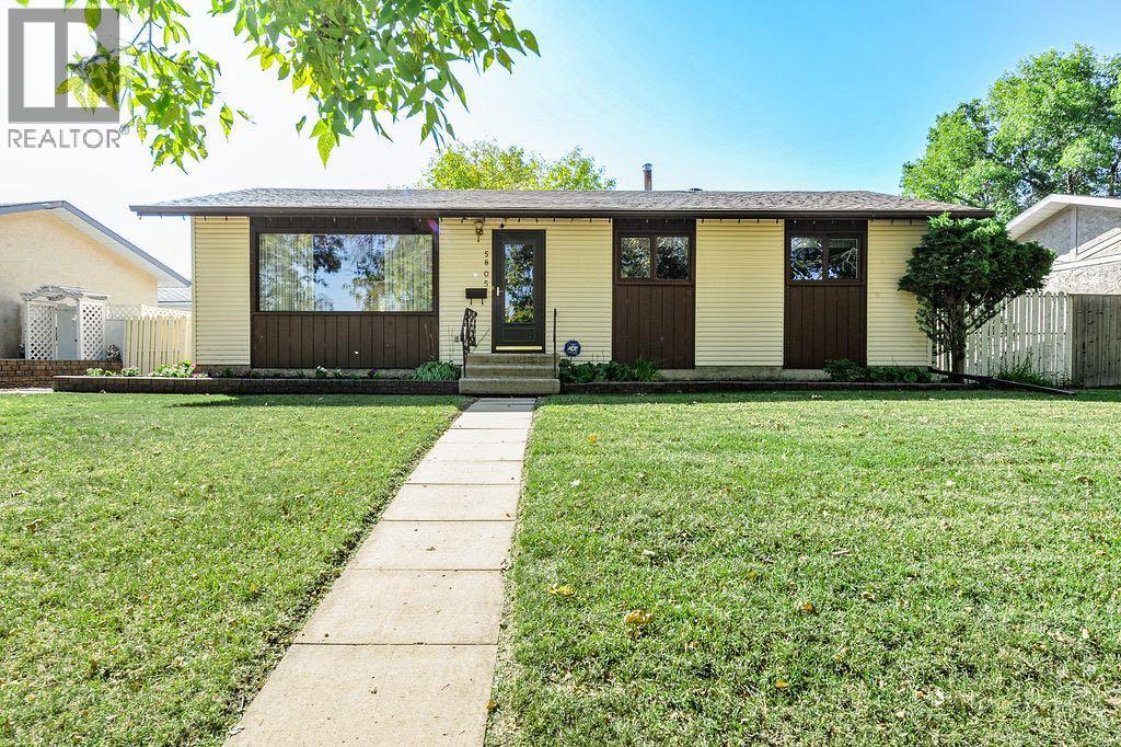 5805 43 Avenue, Camrose, Alberta  T4V 0A5 - Photo 1 - A2347882