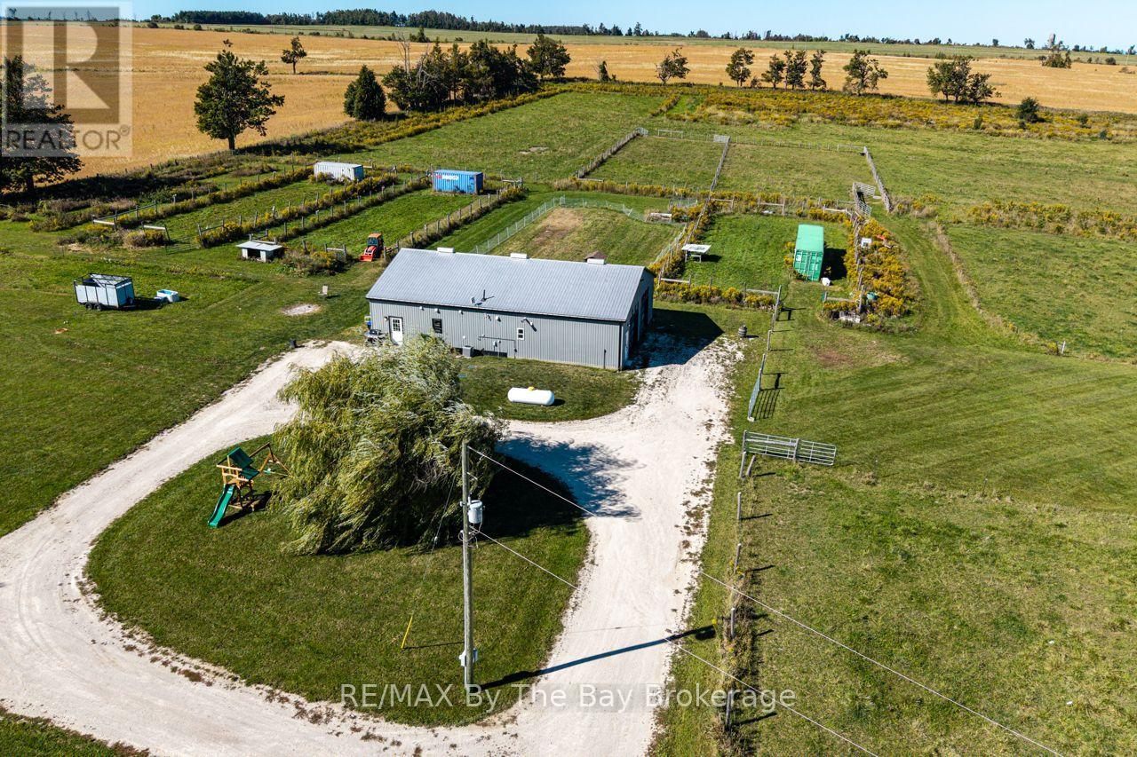 2574 Fairgrounds Road South Road S, Clearview, Ontario  L0M 1G0 - Photo 42 - S13826690