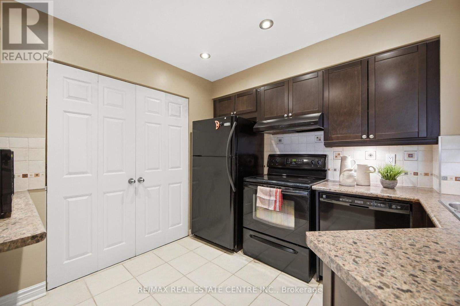 1414 - 8501 Bayview Avenue, Richmond Hill, Ontario  L4B 3J7 - Photo 15 - N13725236