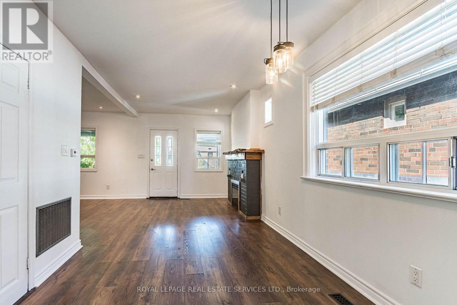 37 Seventeenth Street, Toronto, Ontario  M8V 3K2 - Photo 22 - W13765714