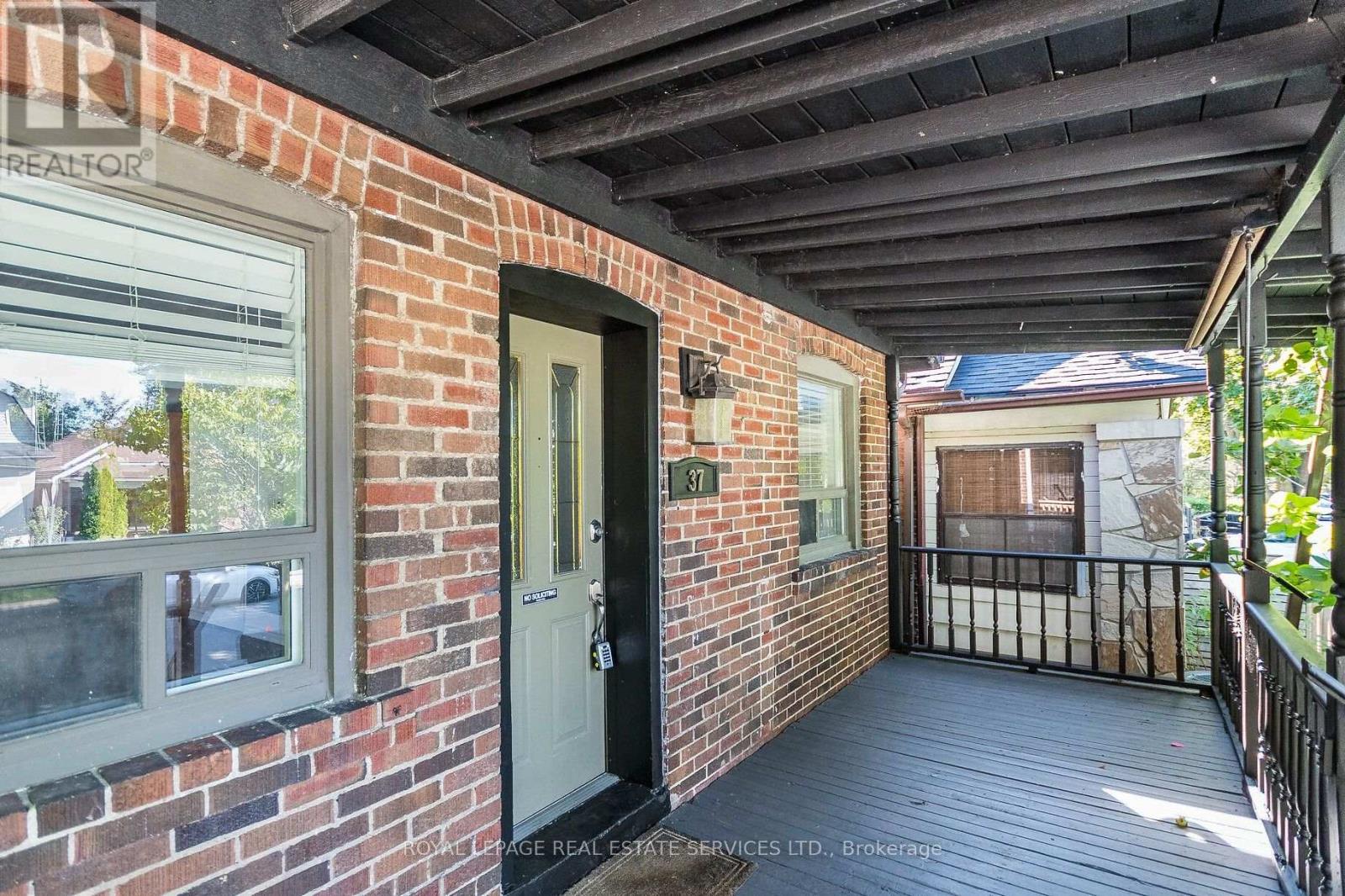 37 Seventeenth Street, Toronto, Ontario  M8V 3K2 - Photo 6 - W13765714