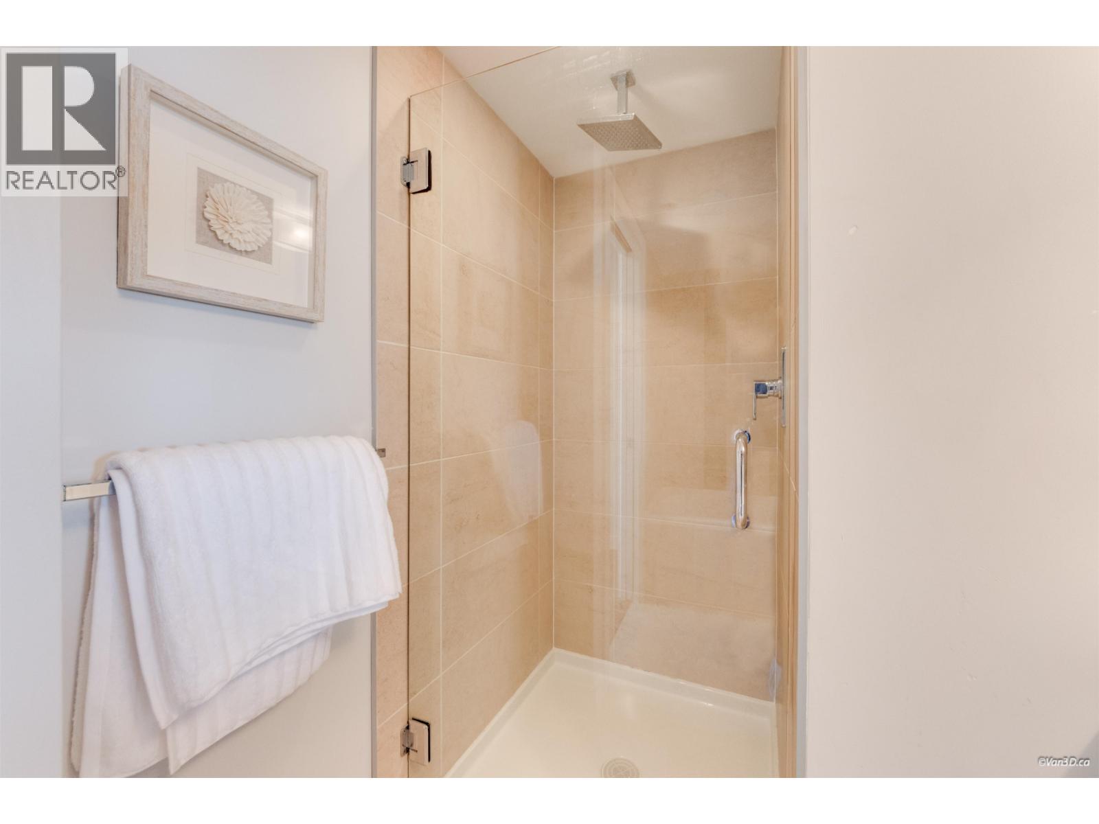 1106 2978 Glen Drive, Coquitlam, British Columbia  V3B 0C3 - Photo 10 - R3168070