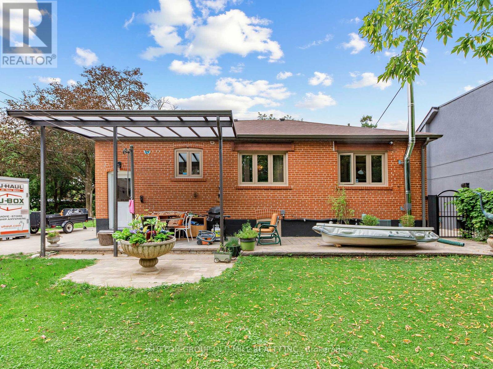 Main - 9 Westbank Crescent, Toronto, Ontario  M9P 1S4 - Photo 31 - W13826874