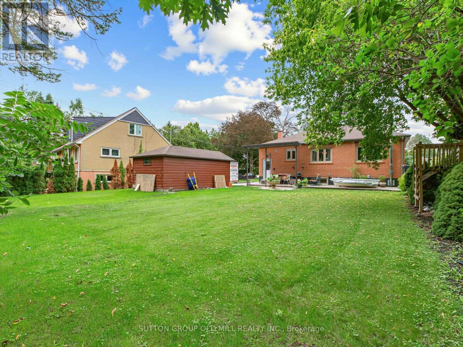 Main - 9 Westbank Crescent, Toronto, Ontario  M9P 1S4 - Photo 32 - W13826874