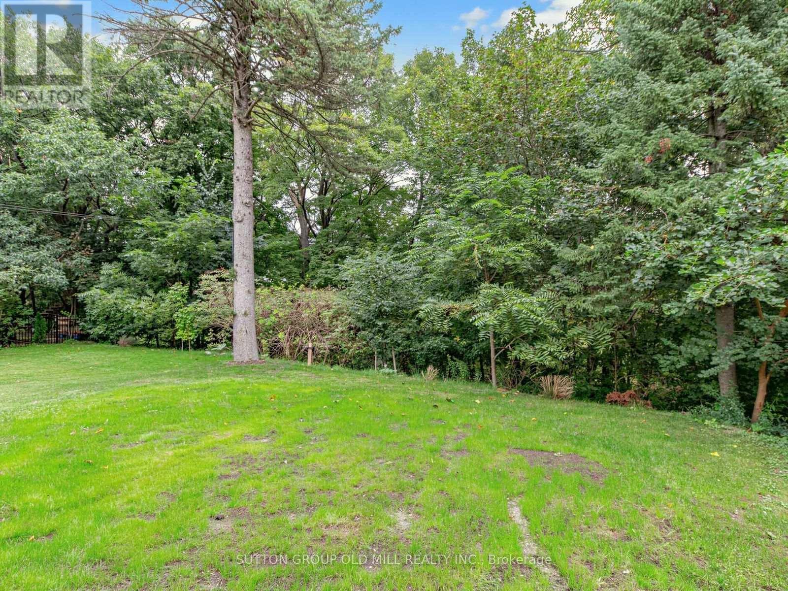 Main - 9 Westbank Crescent, Toronto, Ontario  M9P 1S4 - Photo 35 - W13826874