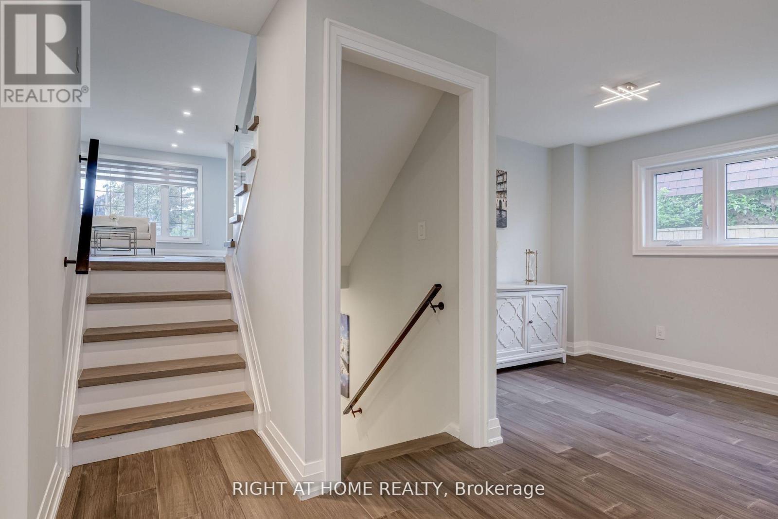 260 Louis Drive, Mississauga, Ontario  L5B 1Y9 - Photo 22 - W13826878