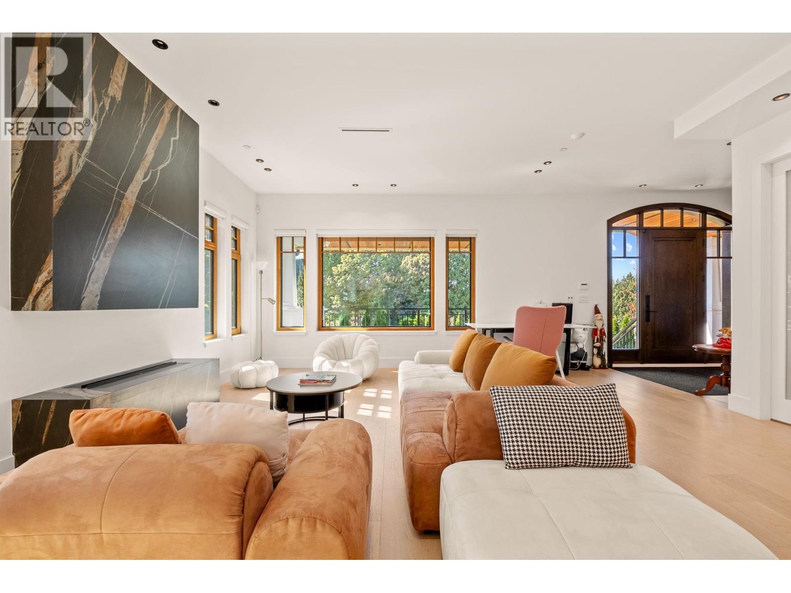 2051 W King Edward Avenue, Vancouver, British Columbia  V6J 2W8 - Photo 3 - R3169285
