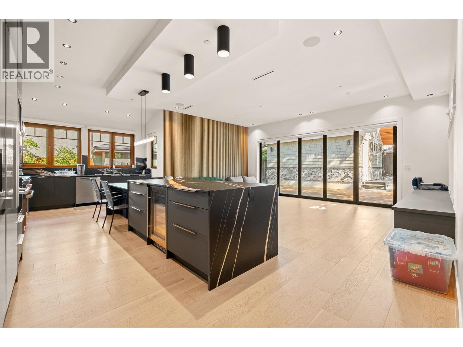 2051 W King Edward Avenue, Vancouver, British Columbia  V6J 2W8 - Photo 9 - R3169285