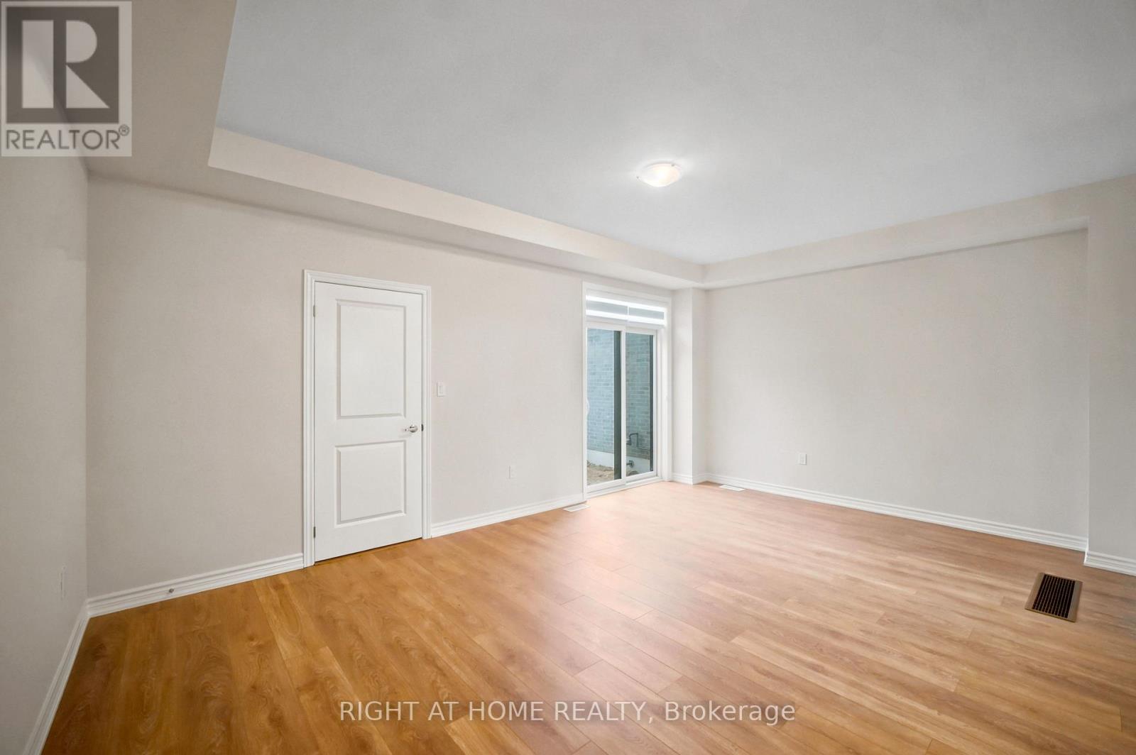 1128 Periwinkle Crescent, Woodstock, Ontario  N4T 0R5 - Photo 14 - X13826876