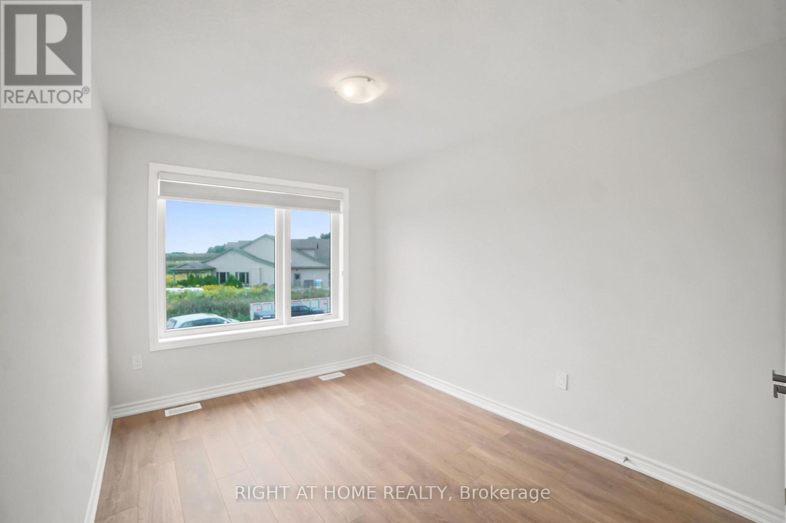 1128 Periwinkle Crescent, Woodstock, Ontario  N4T 0R5 - Photo 18 - X13826876