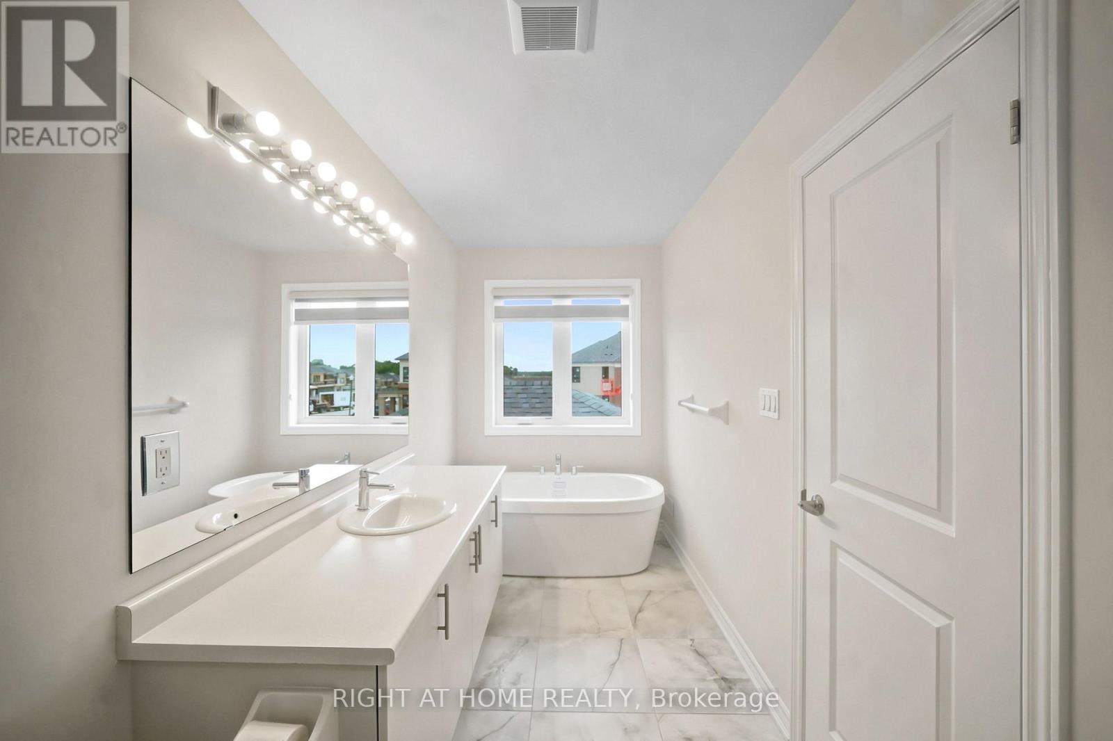 1128 Periwinkle Crescent, Woodstock, Ontario  N4T 0R5 - Photo 31 - X13826876