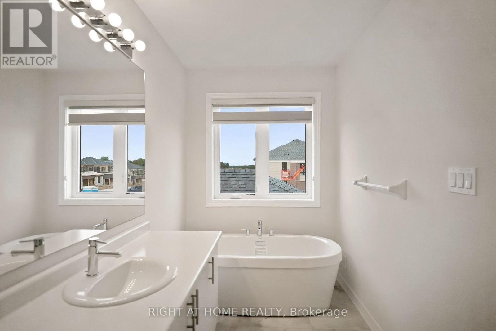 1128 Periwinkle Crescent, Woodstock, Ontario  N4T 0R5 - Photo 34 - X13826876