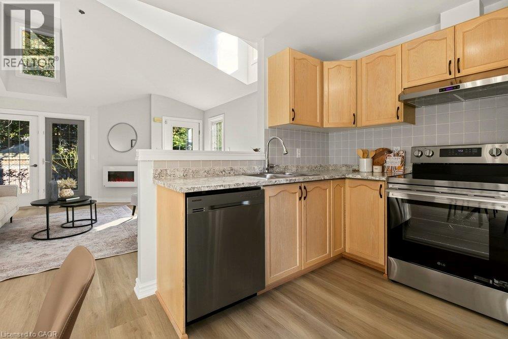 175 Fiddlers Green Drive Unit# 19, Ancaster, Ontario  L9G 4X7 - Photo 17 - 40866505