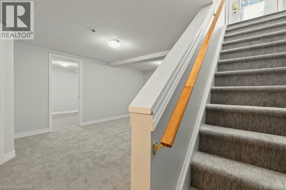 175 Fiddlers Green Drive Unit# 19, Ancaster, Ontario  L9G 4X7 - Photo 36 - 40866505