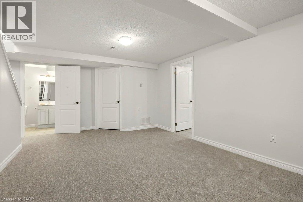 175 Fiddlers Green Drive Unit# 19, Ancaster, Ontario  L9G 4X7 - Photo 41 - 40866505