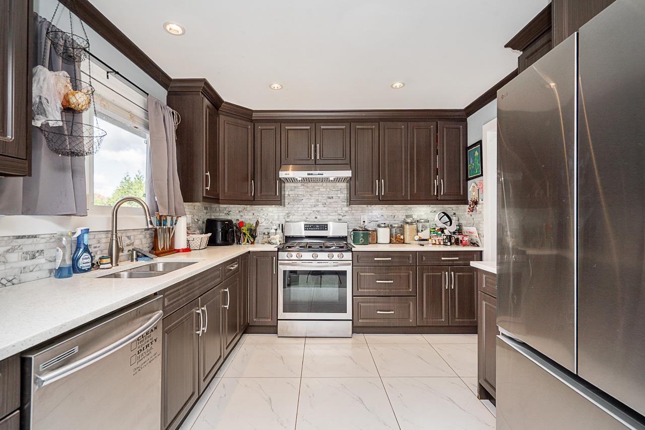 26487 30 Avenue, Langley, British Columbia V4W 3B6 - Photo 3 - R3167772