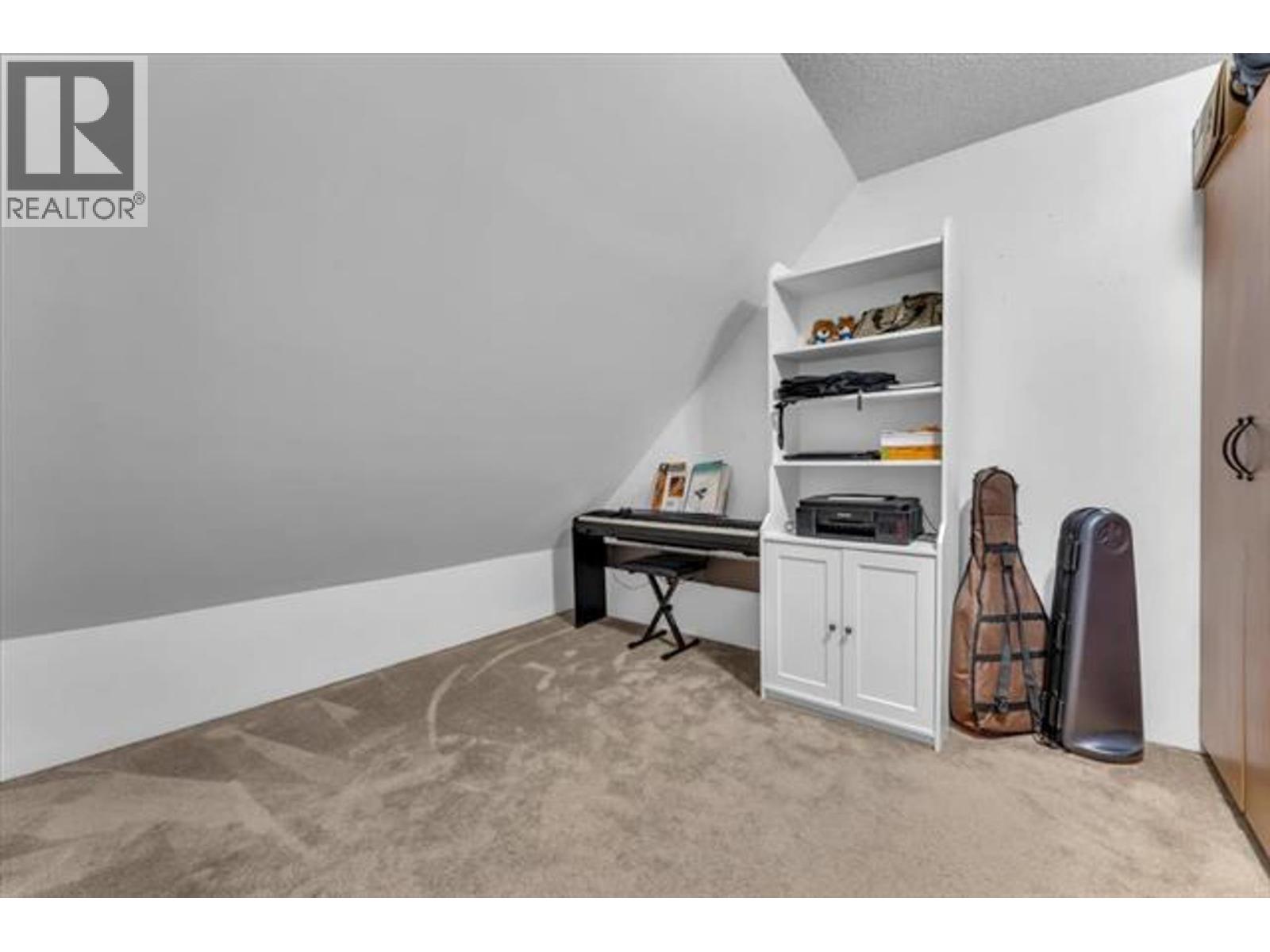 3295 Mountain Highway, North Vancouver, British Columbia  V7K 2H4 - Photo 18 - R3169132