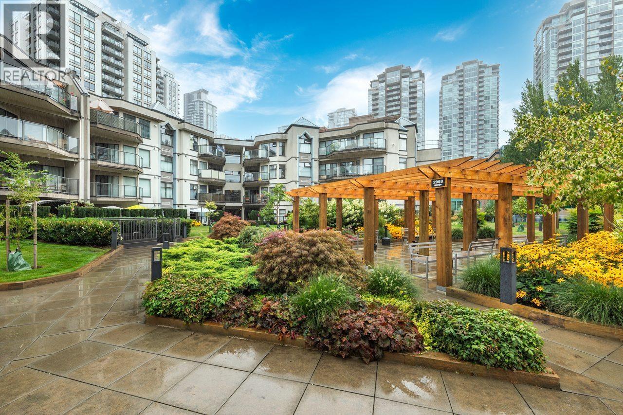 113 2978 Burlington Drive, Coquitlam, British Columbia V3B 7S6 - Photo 3 - R3167935