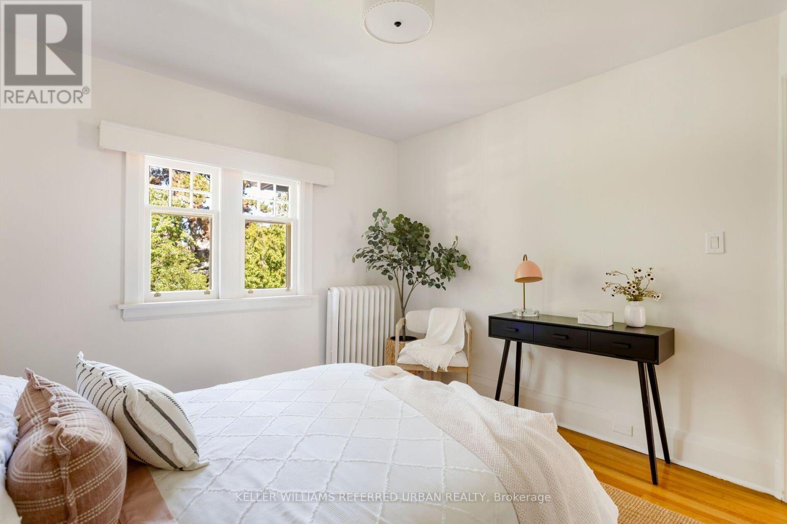 30 Baby Point Road, Toronto, Ontario  M6S 2G1 - Photo 22 - W13826584